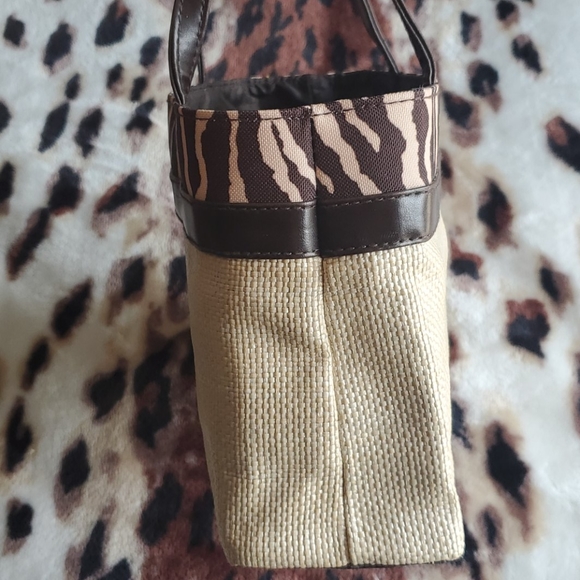 *** SOLD *** - Picture 2 of 8